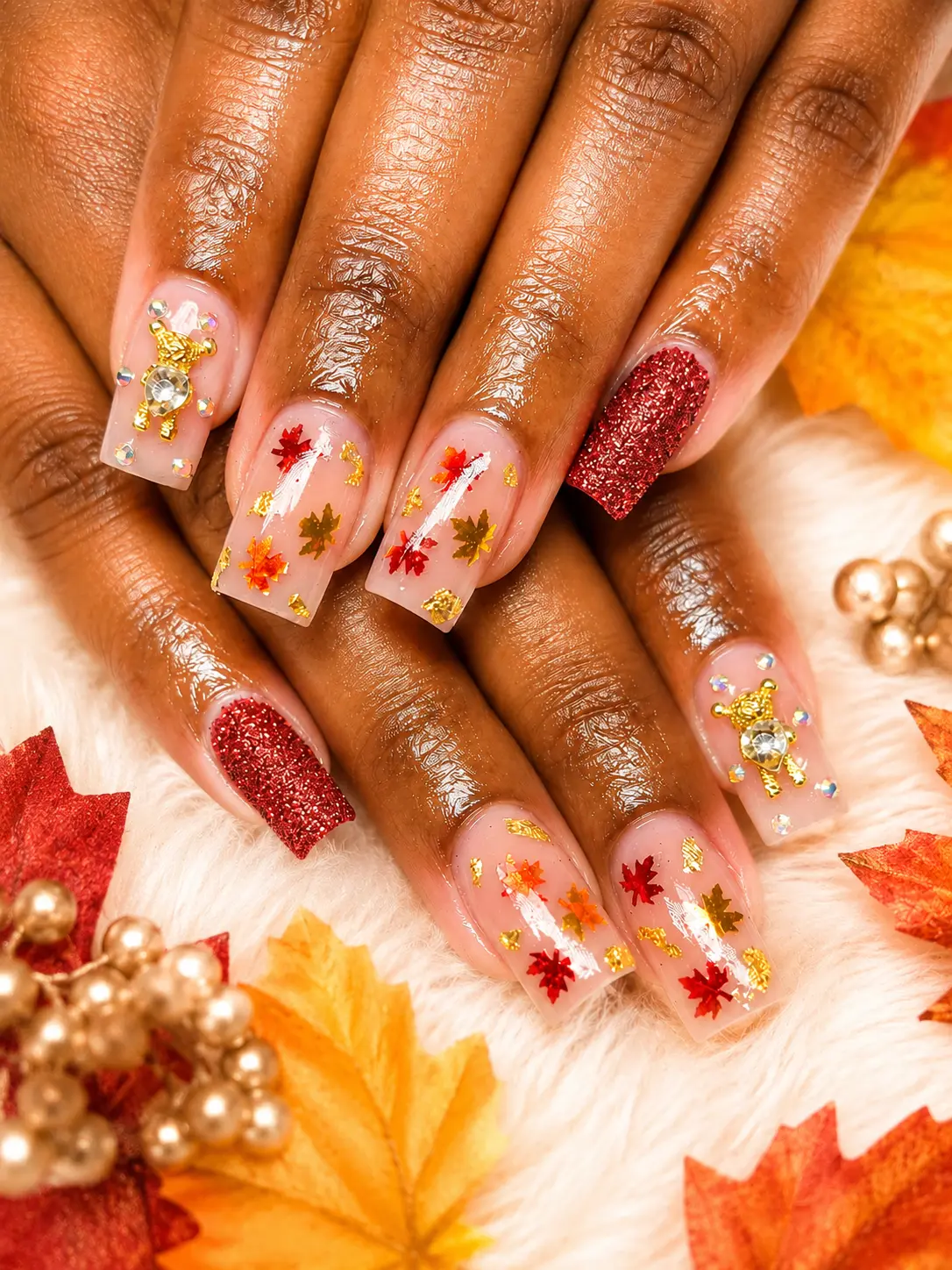 Custom press-on nail design 15