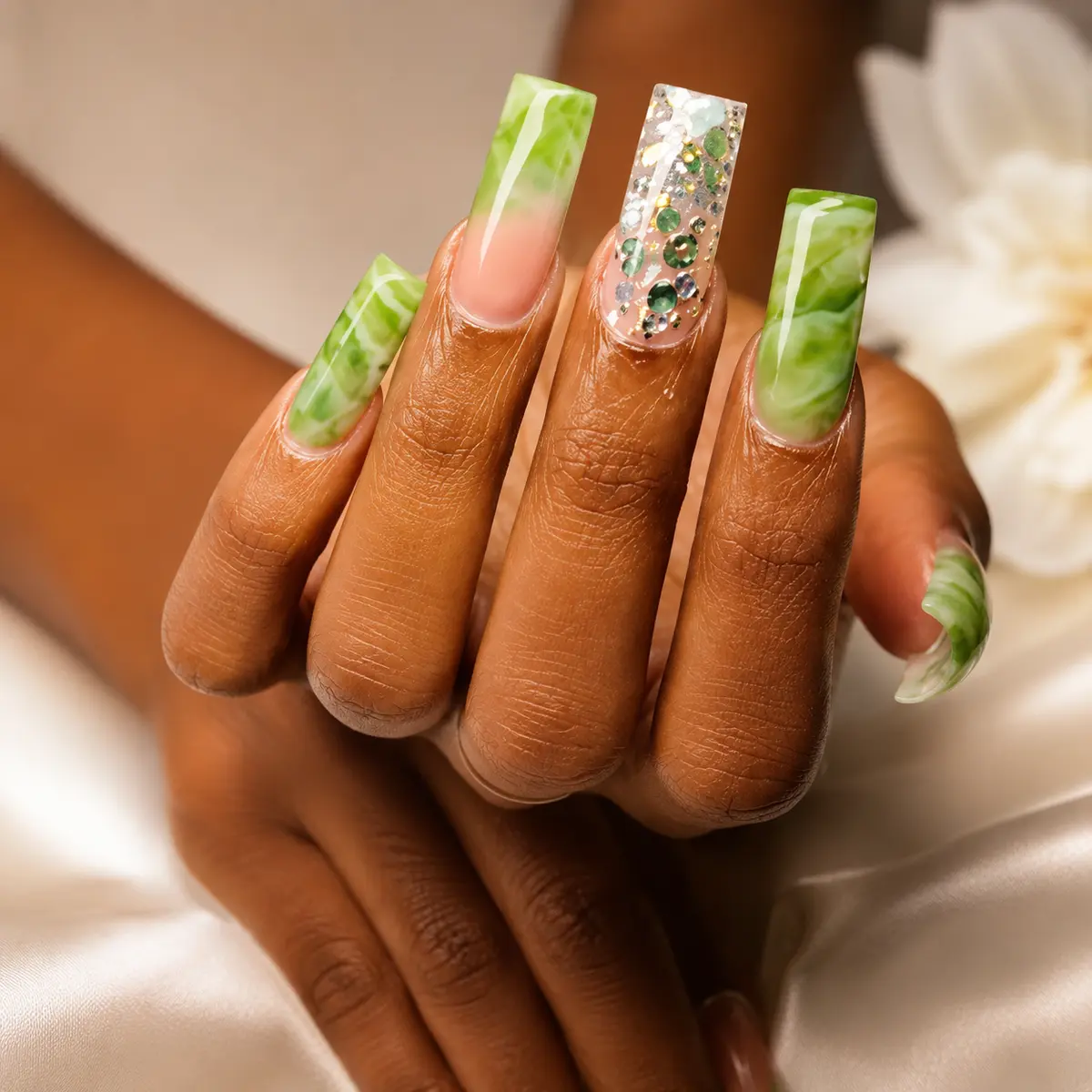 Custom press-on nail design 28
