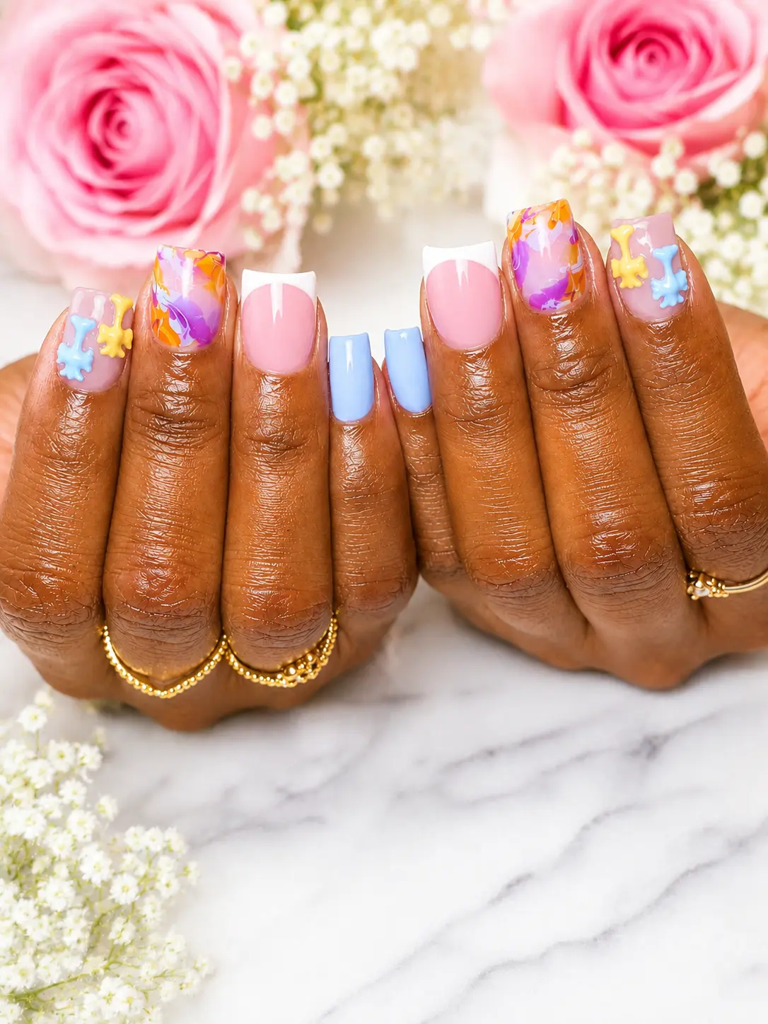 Custom press-on nail design 31
